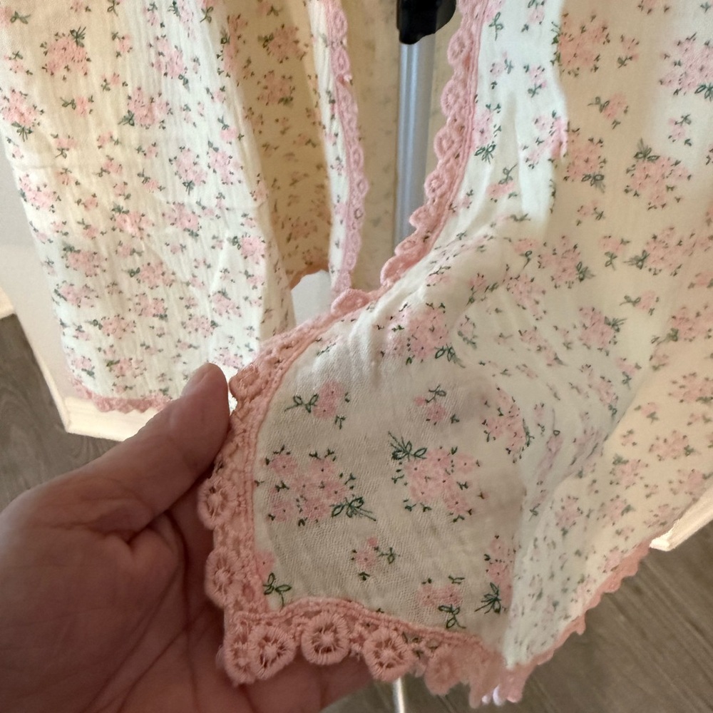 POL Pearly Vest Top NEW - Picture 4 of 13